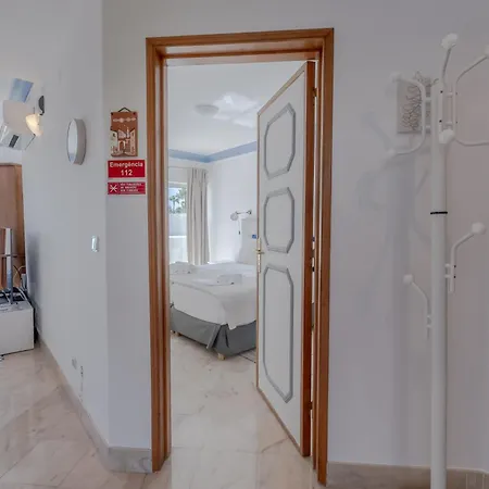 Ocean Vista Retreat With & Pool Access By Drago Apartment Albufeira