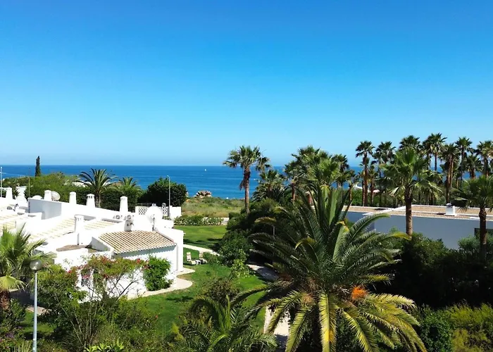 Lägenhet Ocean Vista Retreat With & Pool Access By Drago Albufeira