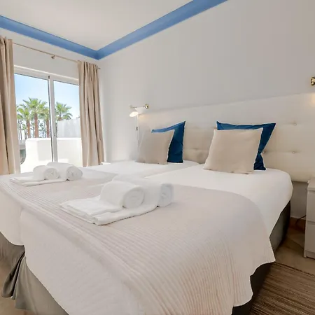 Ocean Vista Retreat With & Pool Access By Drago Appartement *